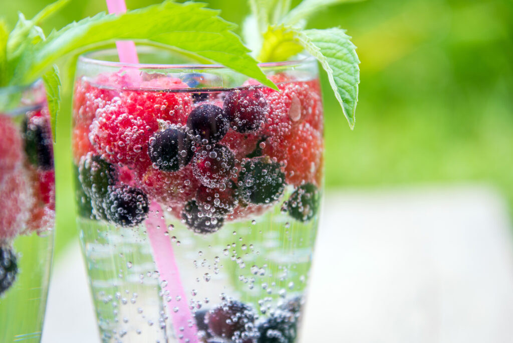 Sparkling Water and Your Teeth